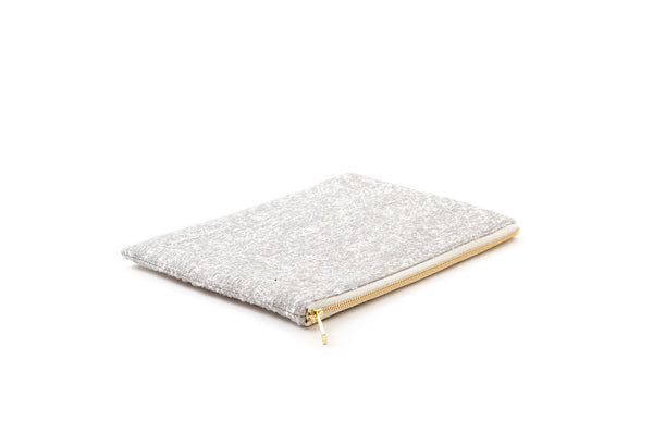 SQUARE POUCH MEDIUM BLINK 9107