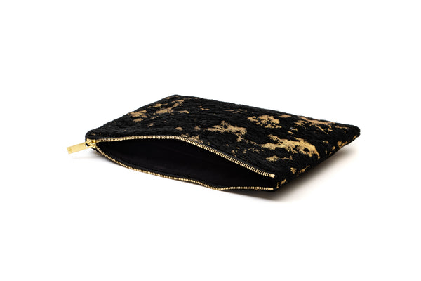SQUARE POUCH MEDIUM FROSTED PETALS 9076