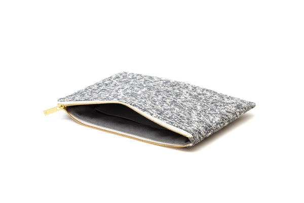 SQUARE POUCH MEDIUM BLINK 9108