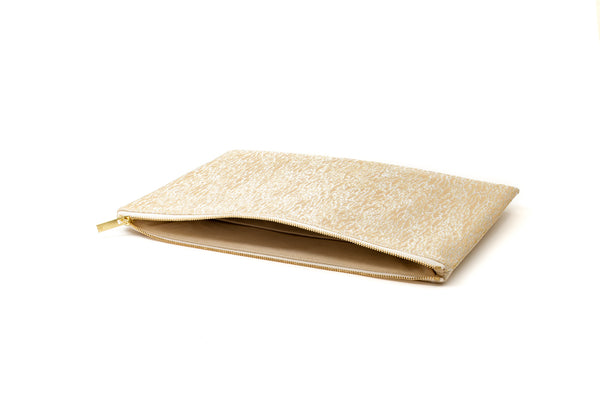 SQUARE POUCH LARGE BUBBLES 8808